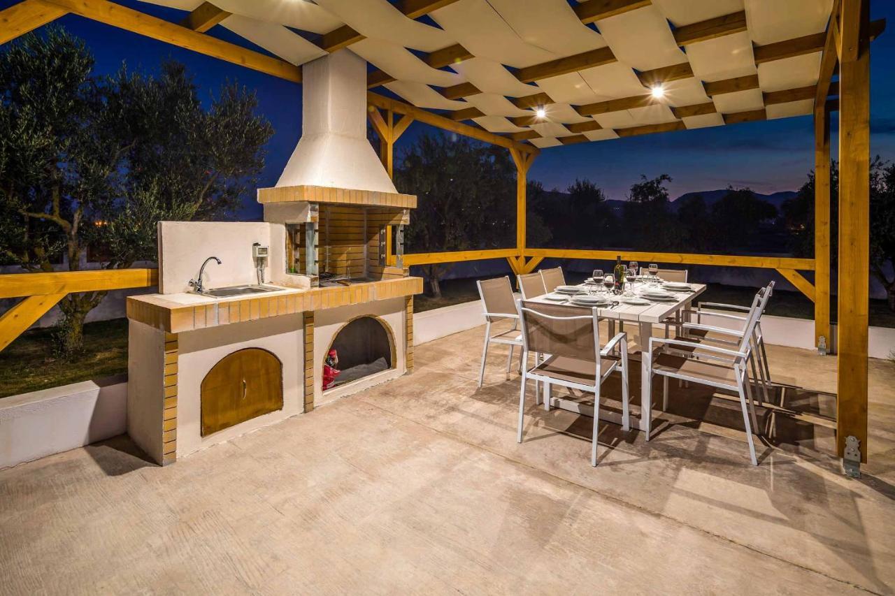 Villa Rodi Ambelokipoi  Bagian luar foto